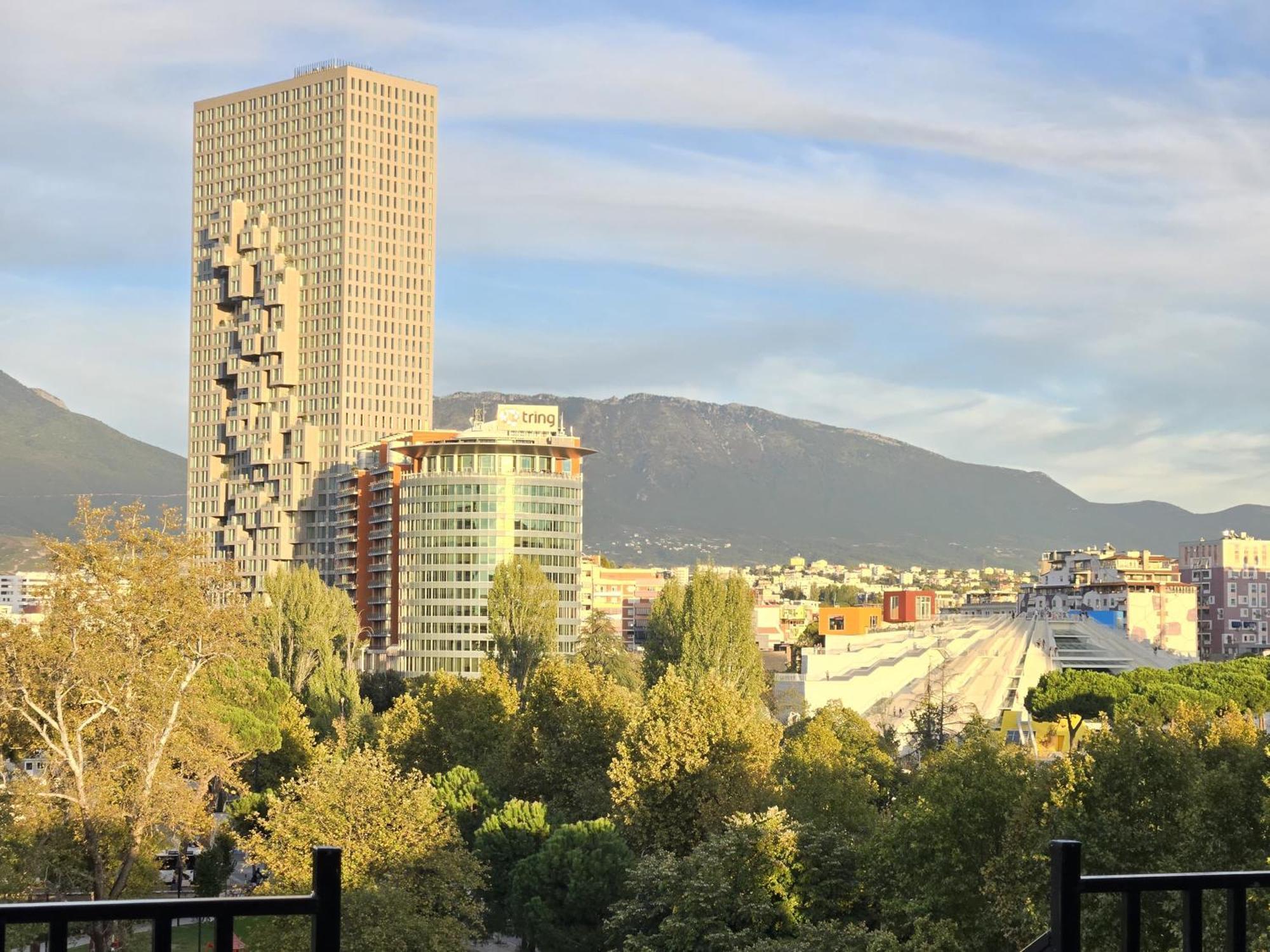 Tirana City Center Penthouse Oasis Экстерьер фото