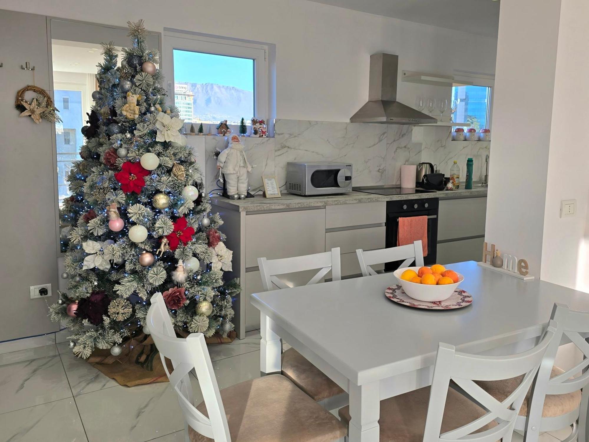 Tirana City Center Penthouse Oasis Экстерьер фото